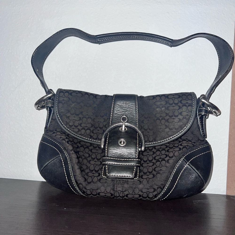 COACH vintage shoulder bag